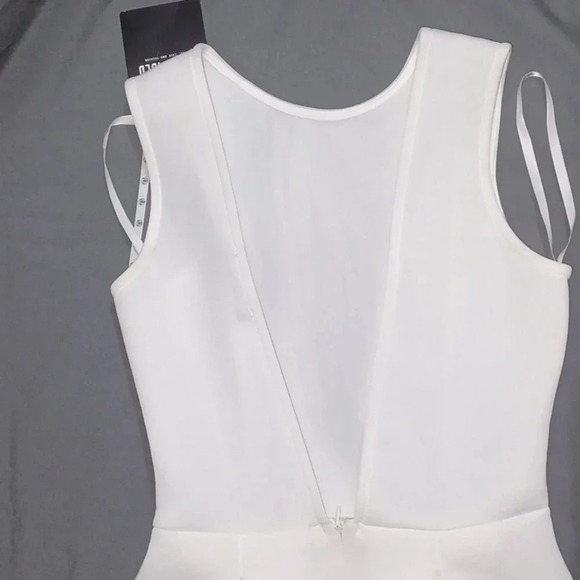 Misguided white sleeveless open-back fit and flare preppy dress NWT - Picture 5 of 7